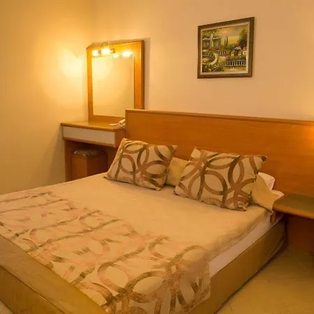 Royal Palm Area Resort 4*